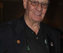 Photo of Len Hunt