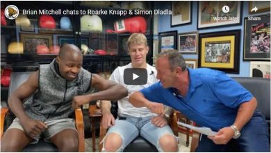 Photo of Brian Mitchell chats to Roarke Knapp & Simon Dladla