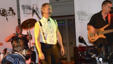 Photo of Golden Gloves rallies fans to support boxing’s music man