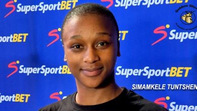 Photo of Golden Gloves signs women’s phenom